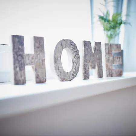 Daire Home's *